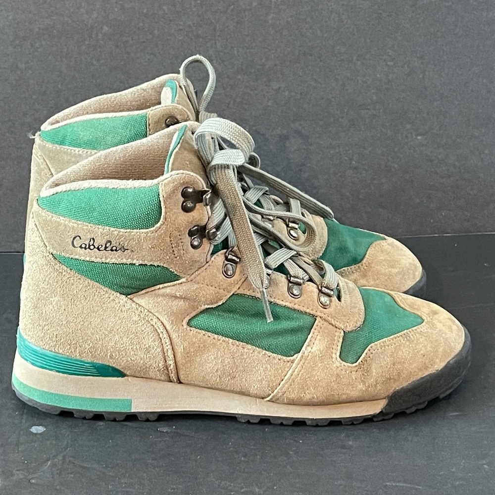Vintage Cabelas Hiking Trail Boots Shoes Suede Gray/ Green Women’s Size 10
